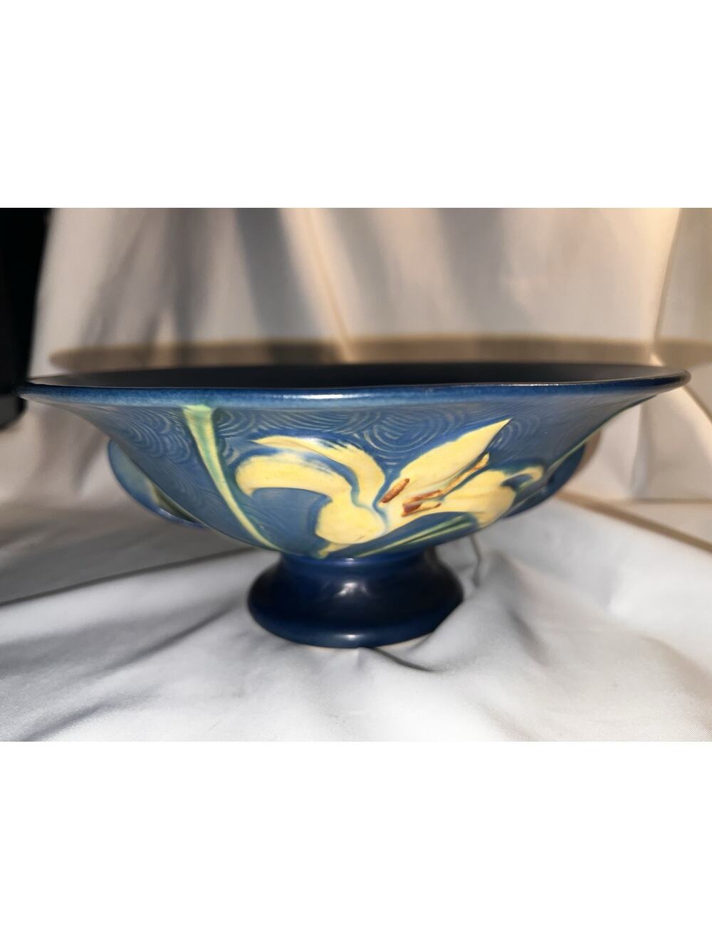 Vintage Roseville Pottery Zephyr Lily 8-10 Bermuda Blue Console Bowl No Crazing